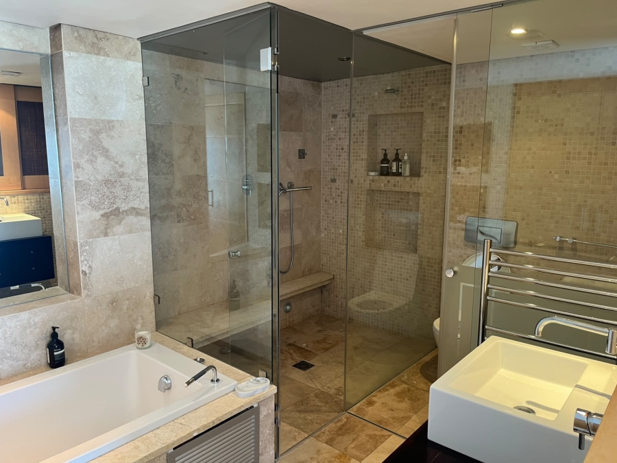 To Let 2 Bedroom Property for Rent in Bantry Bay Western Cape